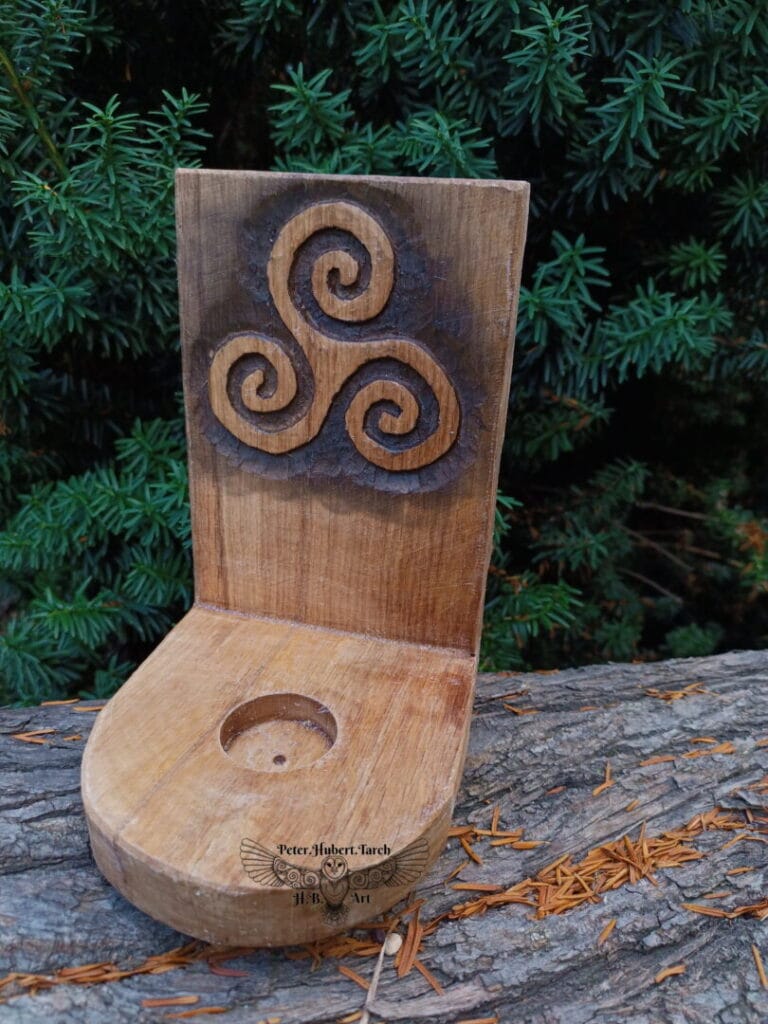 Triskelion - svietnik - celtic candlestic holder