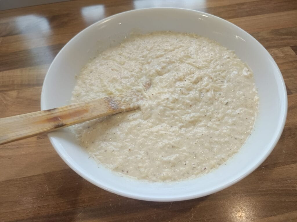 Recept ako pripraviť černohorský rezeň krok za krokom 3 Cesto na obaľovanie černohorského rezňa