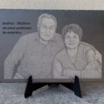 Personalizovaná gravírovaná fotografia na bridlici (rôzne veľkosti)