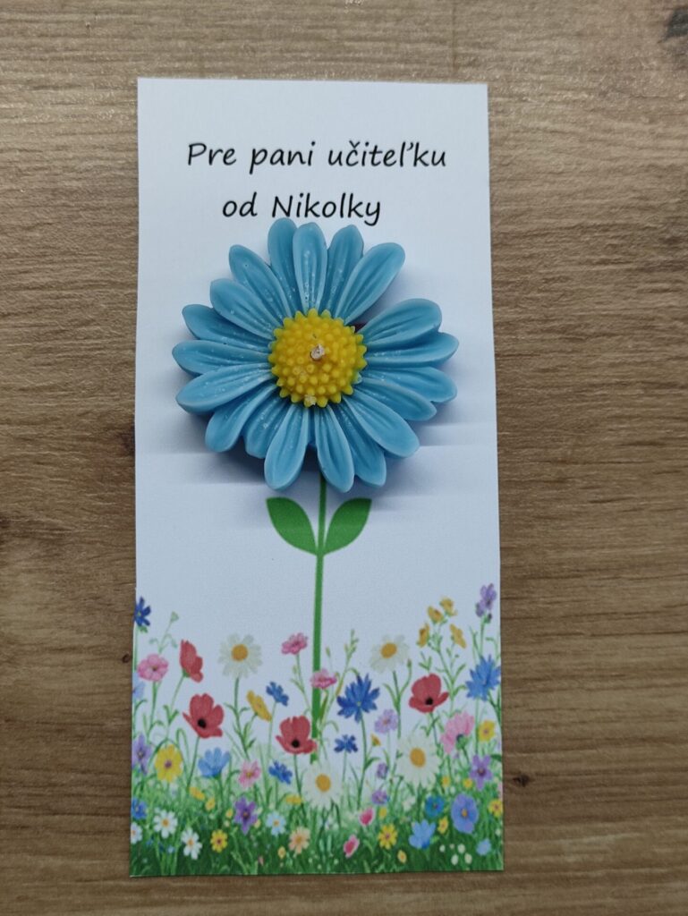 Ručne vyrábaná sójová sviečka pre pani učiteľku