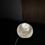 Lampa z banského aragonit-kalcitového stalagmitu z Hodruše Hámrov