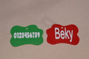 3d menovka pre psa s menom a telefonnym cislom personalizovany privesok 1