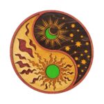 Ručne vyrobené drevené yin-yang, zeleno-hnedé.