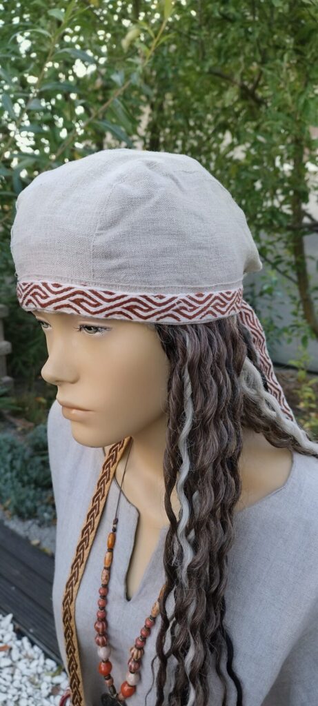 Bandana z ľanu a s vlneným lemovaním