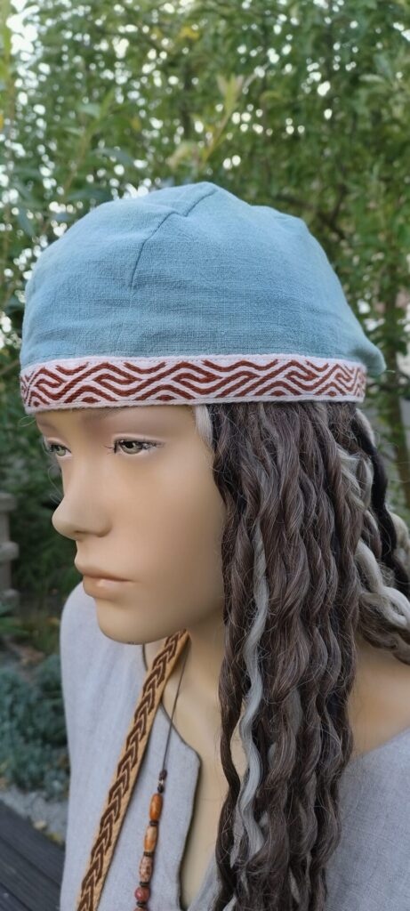 Bandana z ľanu a s vlneným lemovaním