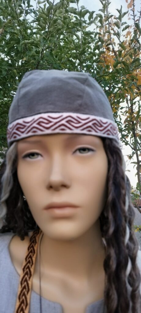 Bandana z ľanu a s vlneným lemovaním