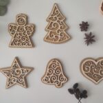 Drevené vianočné ozdoby - sada ozdôb s ornamentom